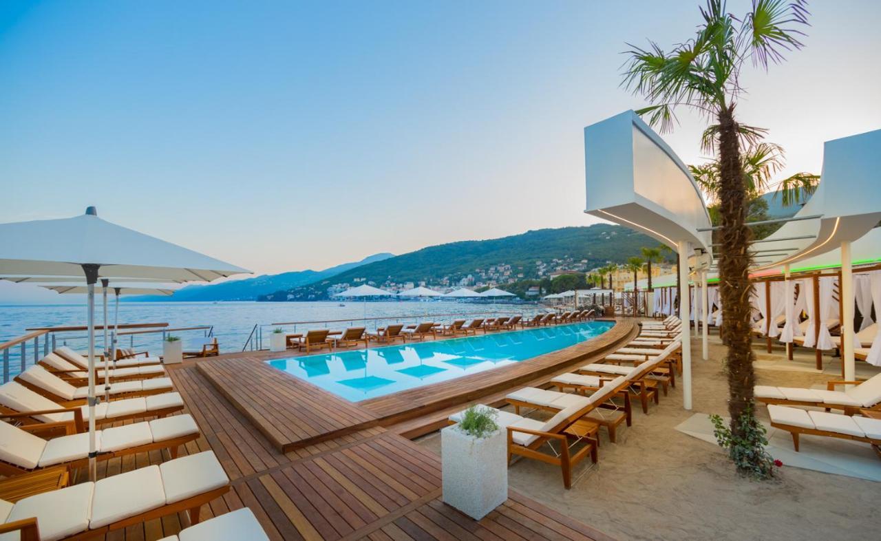 Deluxe Apartment Dora With A Private Parking, Terrace And See View Рієка Екстер'єр фото