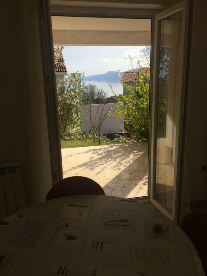 Deluxe Apartment Dora With A Private Parking, Terrace And See View Рієка Екстер'єр фото